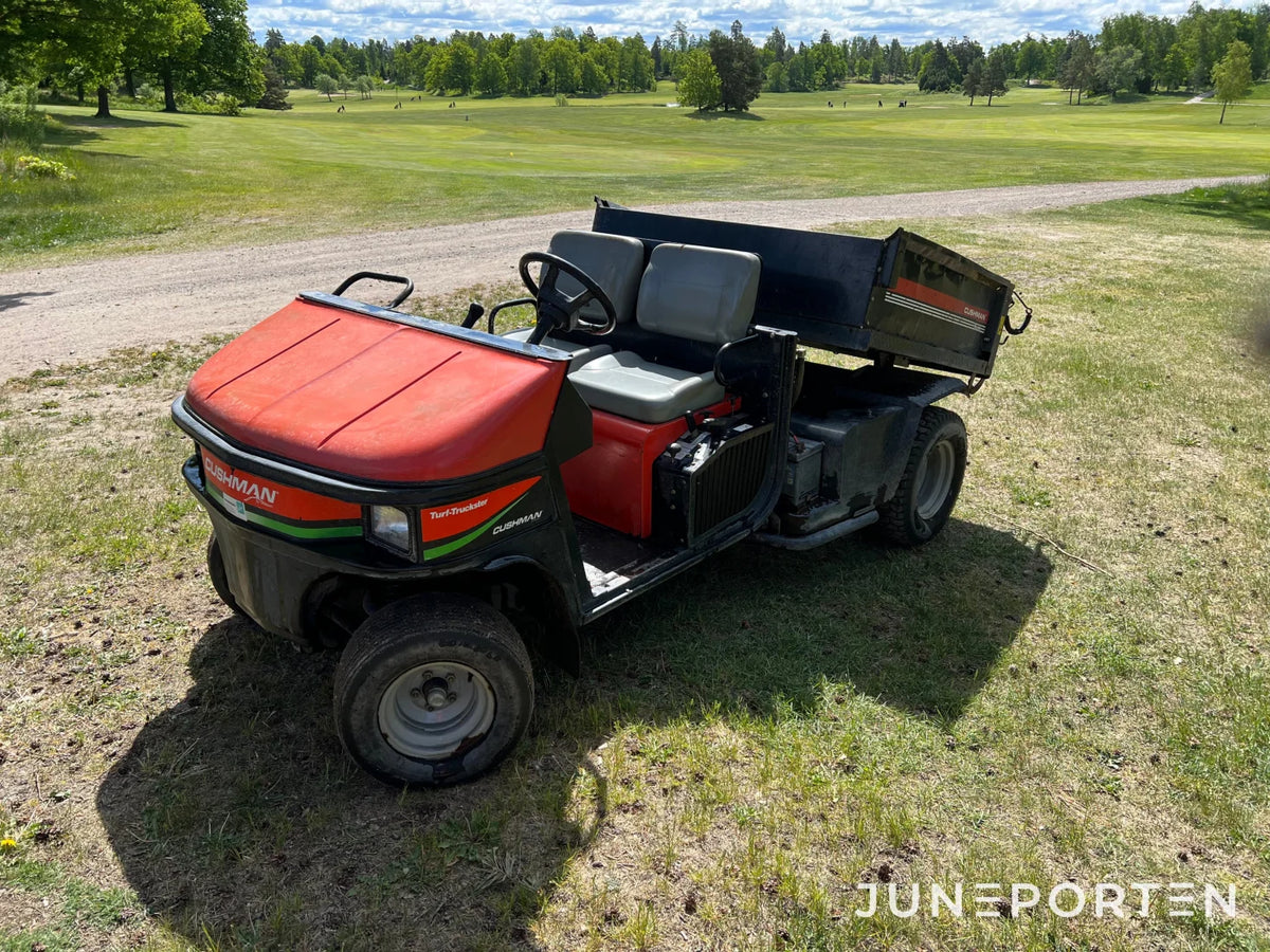 Arbetsfordon Cushman Textron Turf-Truckster - Juneporten