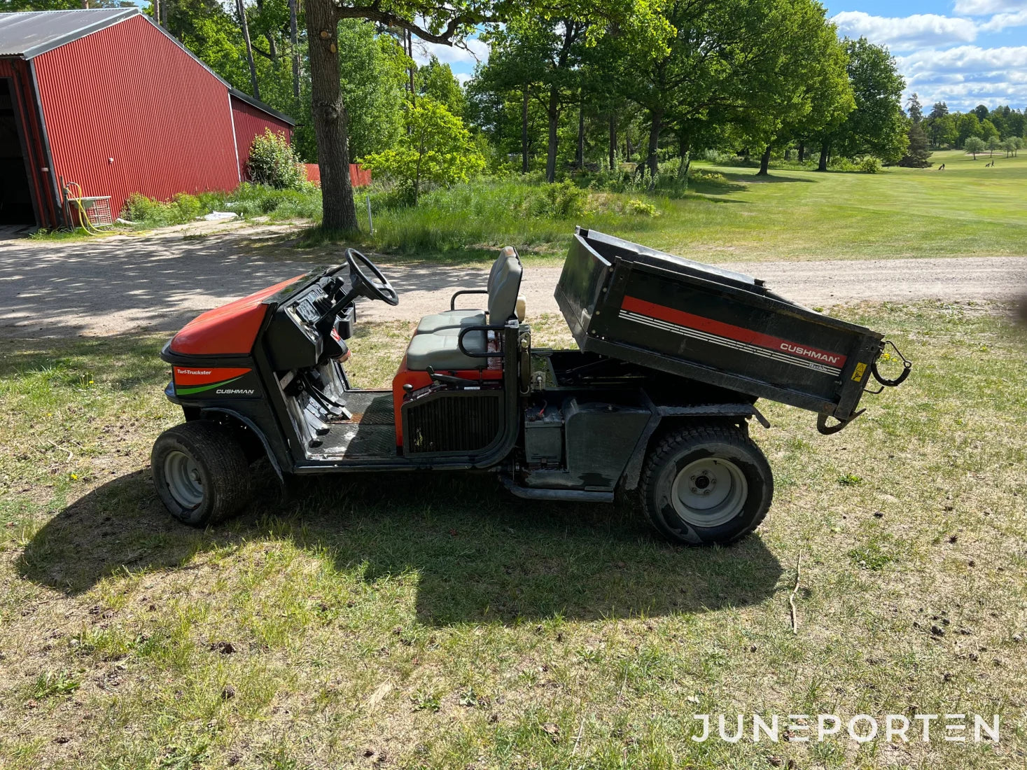 Arbetsfordon Cushman Textron Turf-Truckster