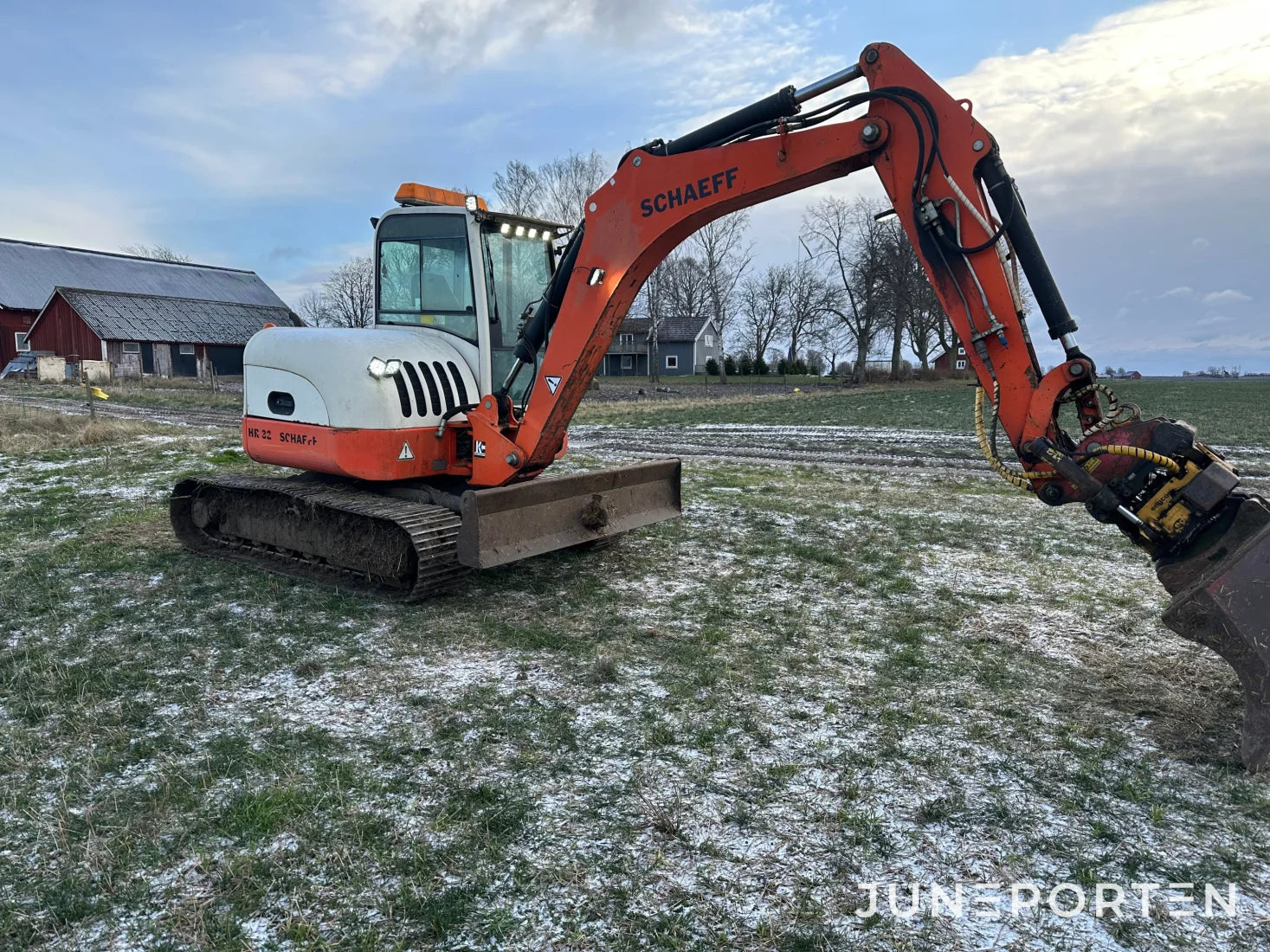 Bandgrävare Schaeff-Terex HR 32