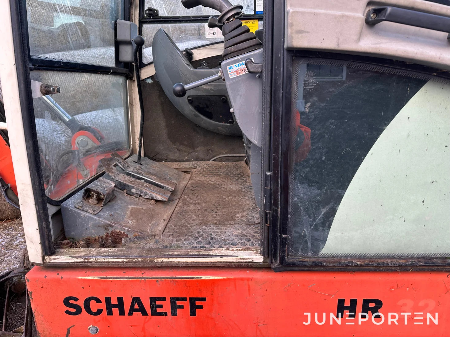 Bandgrävare Schaeff-Terex HR 32