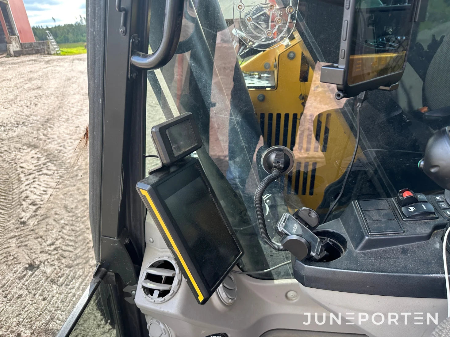 Bandgrävare Volvo ECR 145 EL