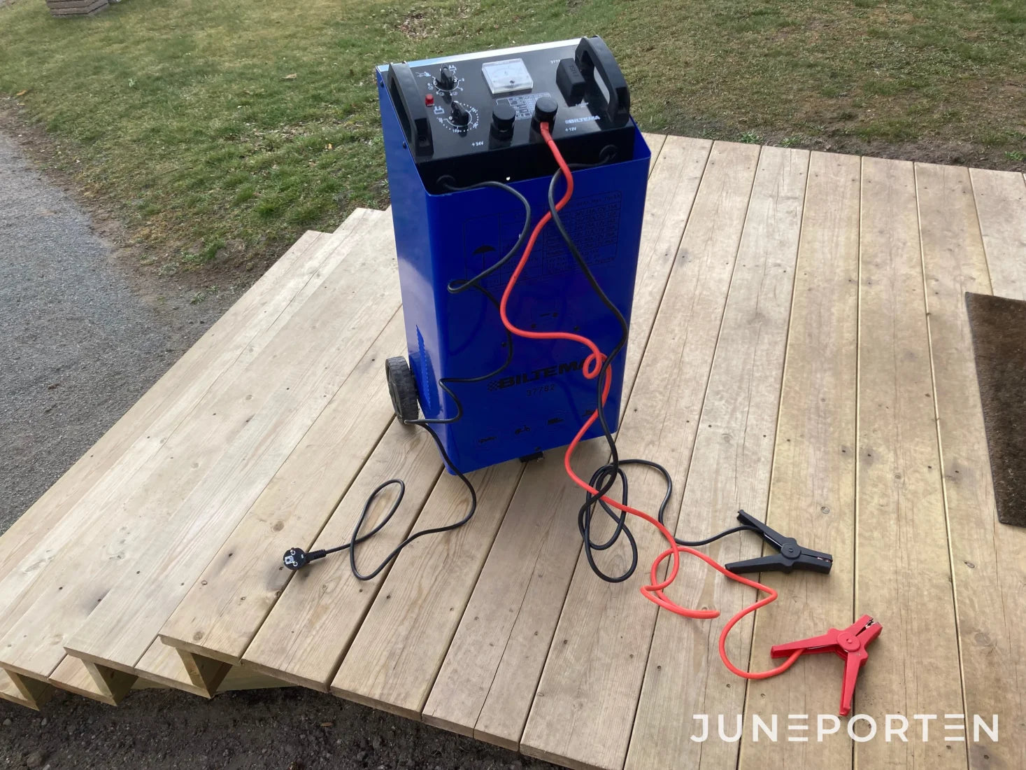 Batteriladdare