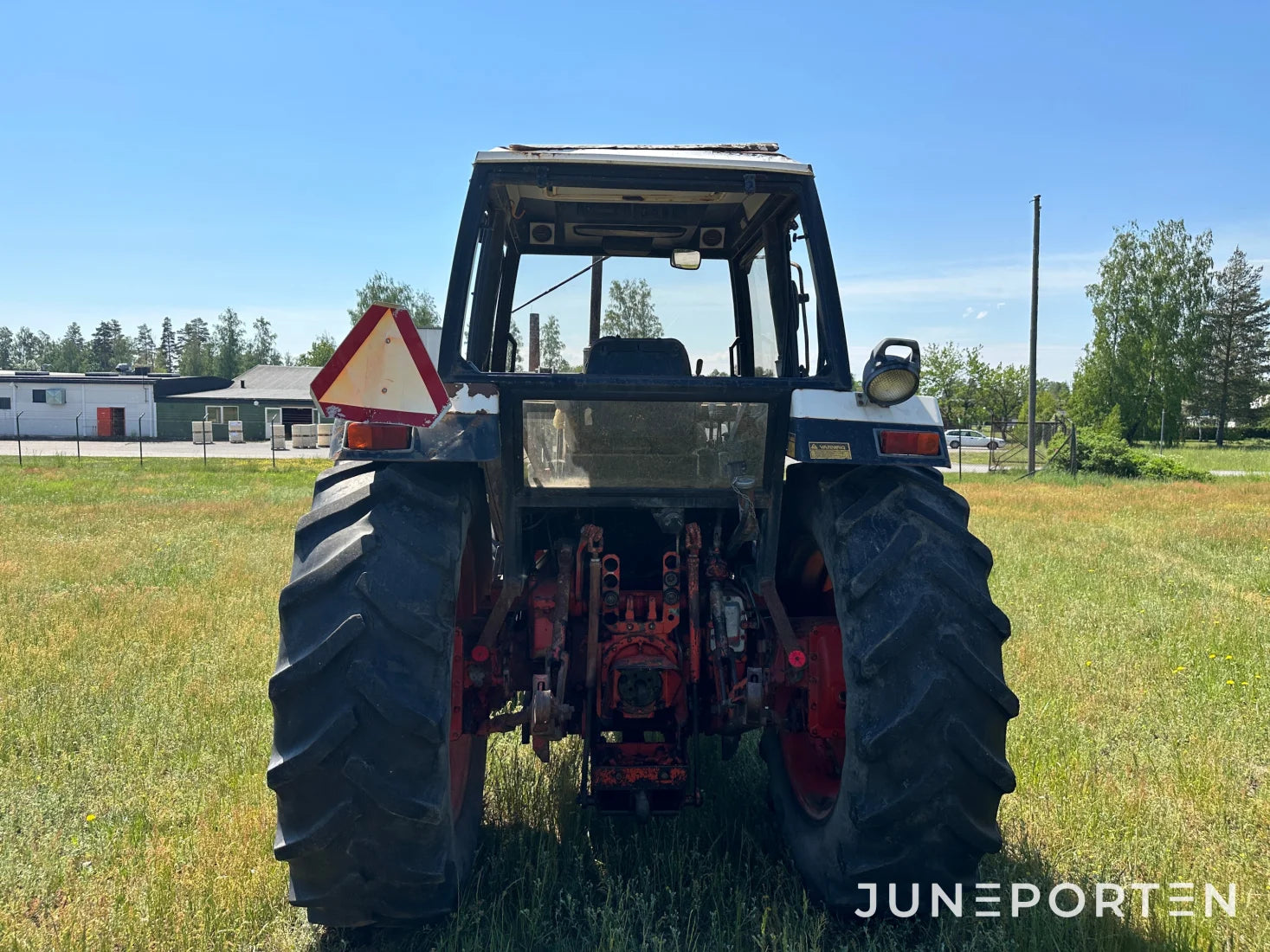 Case IH 1690 Turbo AWD med lastare