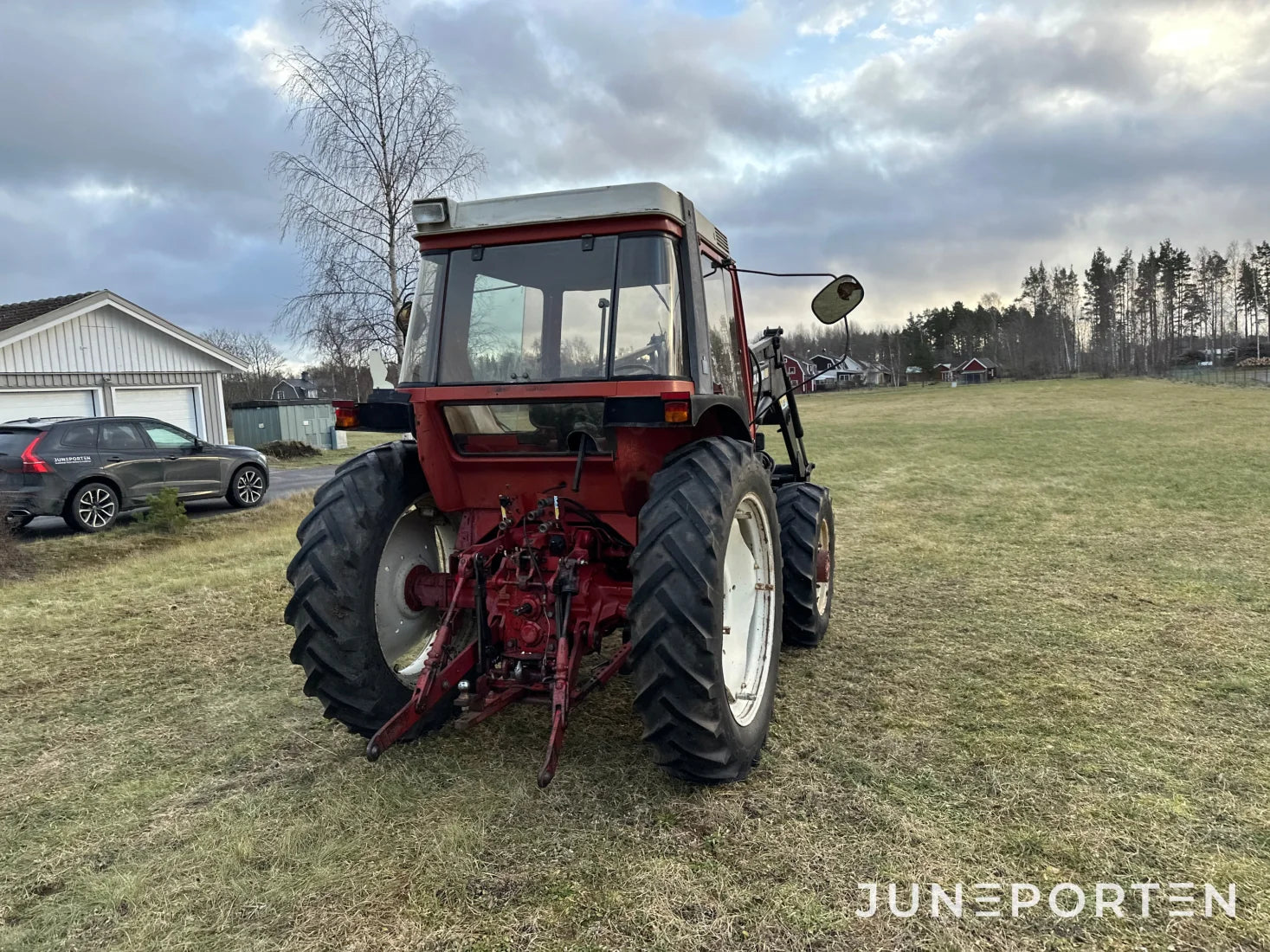 Case IH 585XL 4WD med lastare