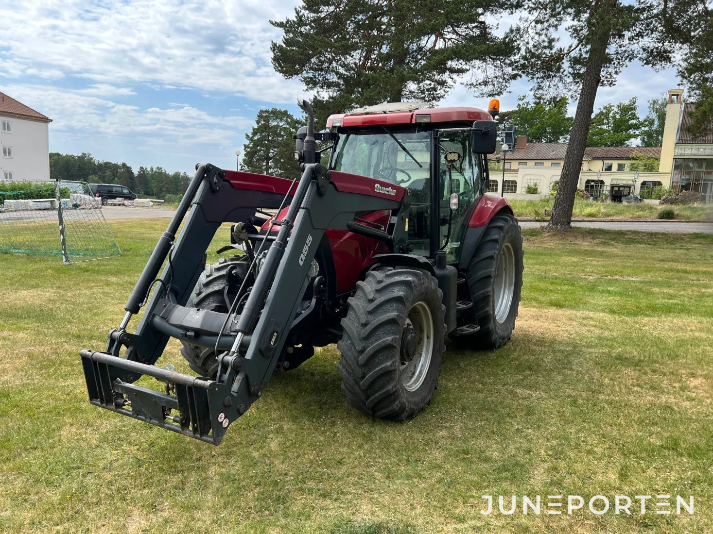 Case IH Maxxum 140 med lastare