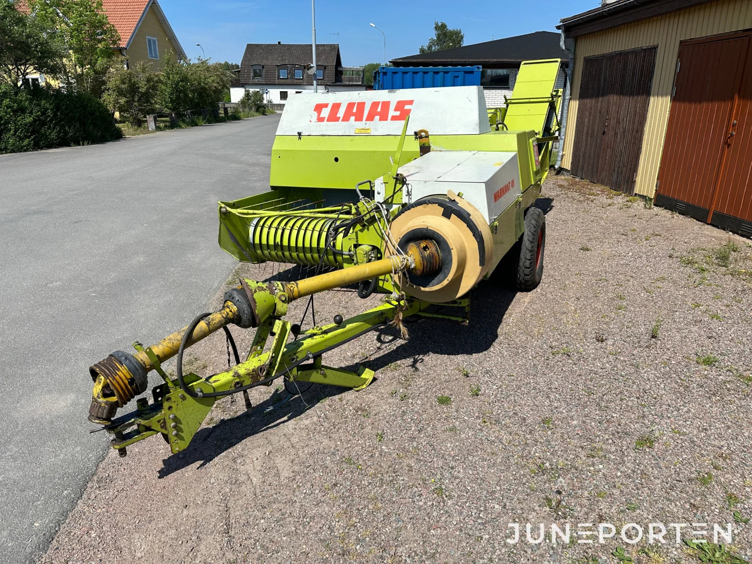 Hårdbalspress Claas Markant 41