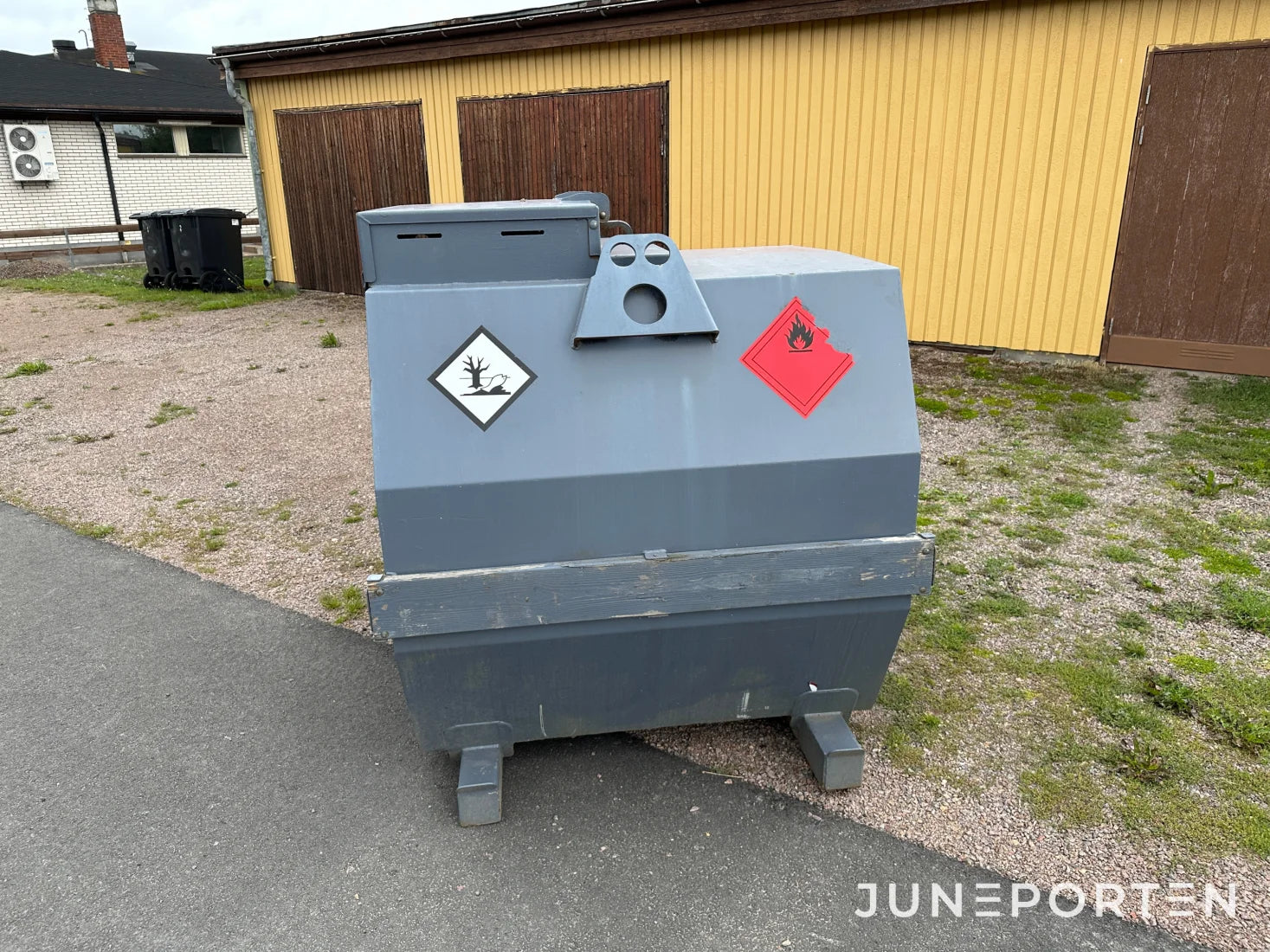 Dieseltank Wikers 1600 liter