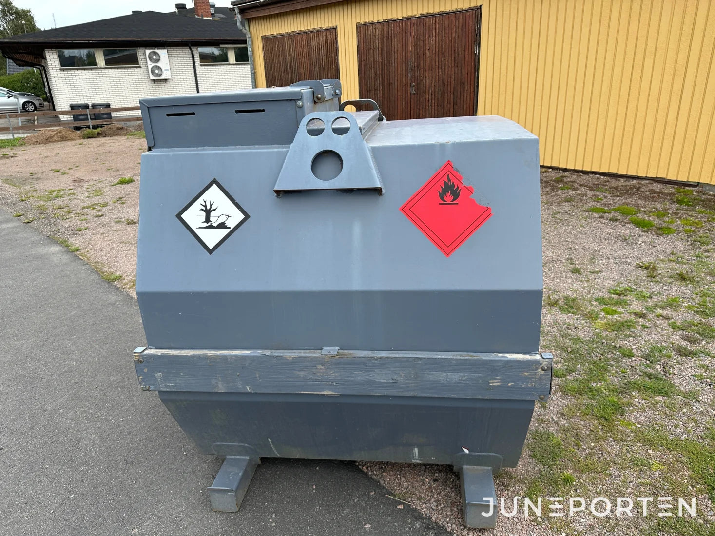 Dieseltank Wikers 1600 liter