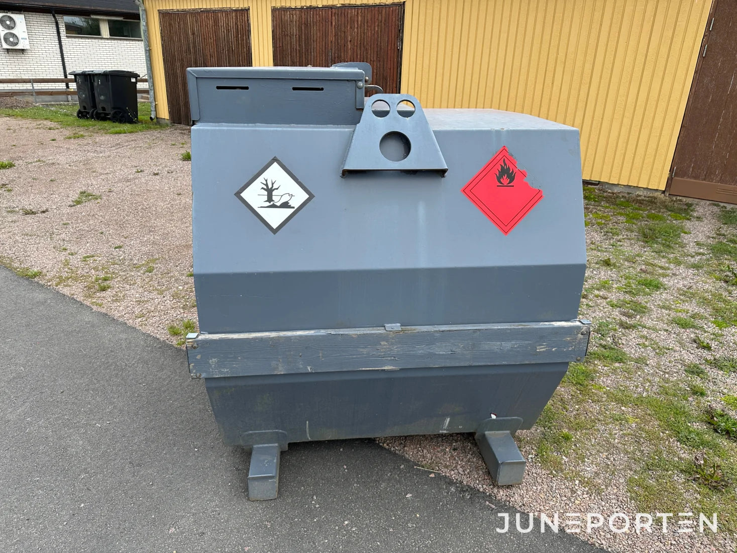 Dieseltank Wikers 1600 liter
