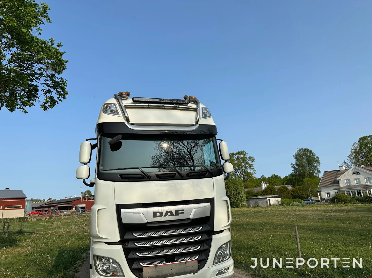 Dragbil Daf FTS XF530Z Nordic Edition