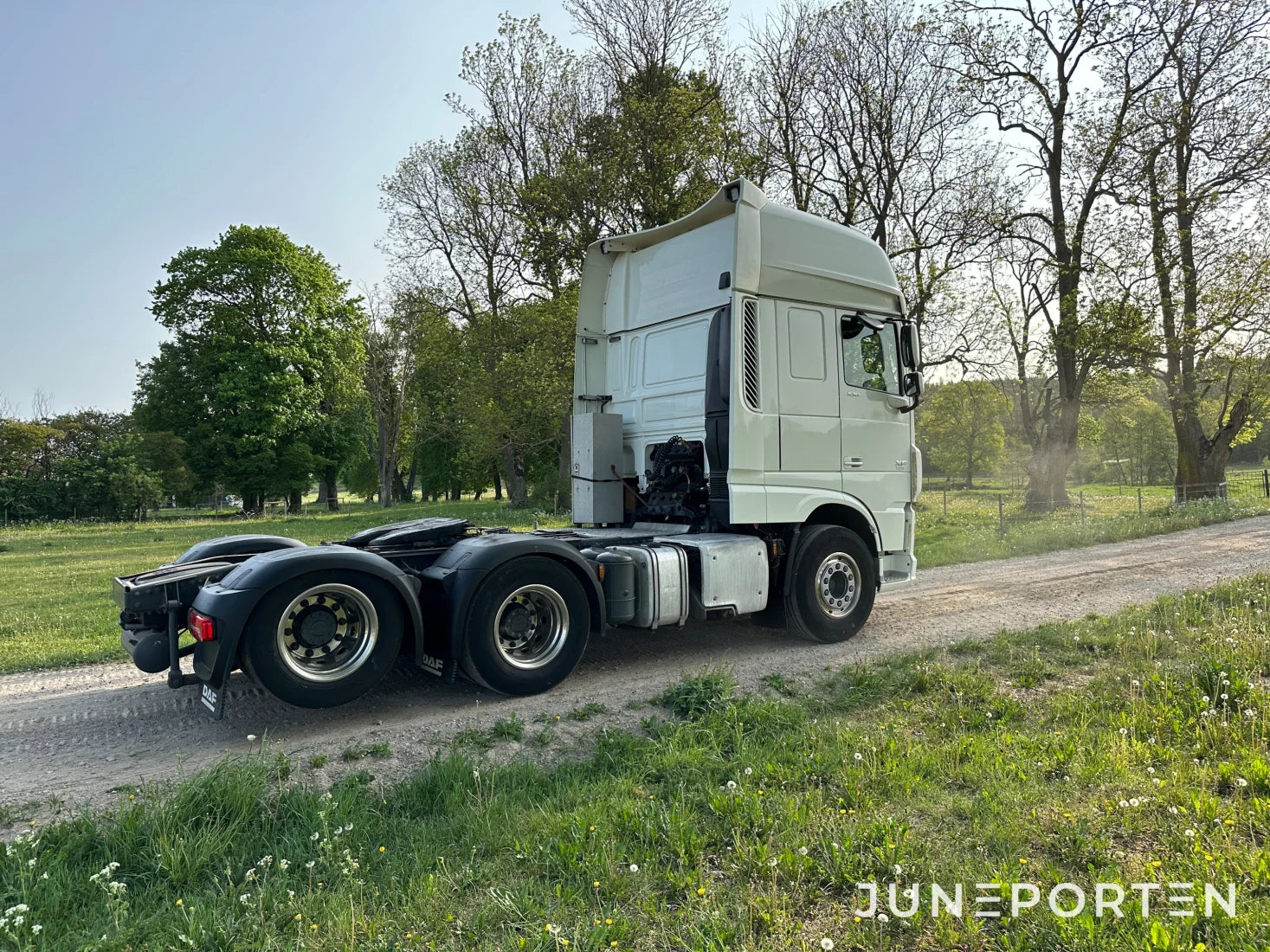 Dragbil Daf FTS XF530Z Nordic Edition