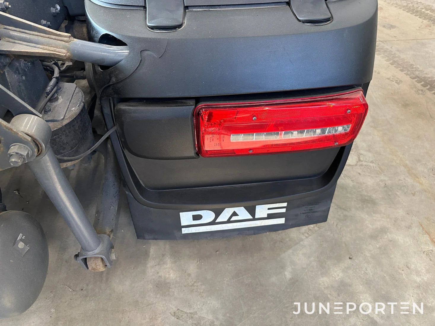 Dragbil Daf FTS XF530Z Nordic Edition