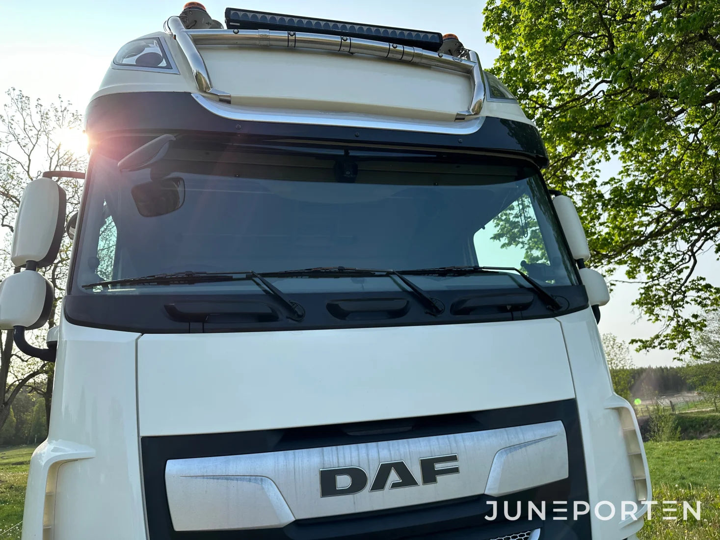 Dragbil Daf FTS XF530Z Nordic Edition