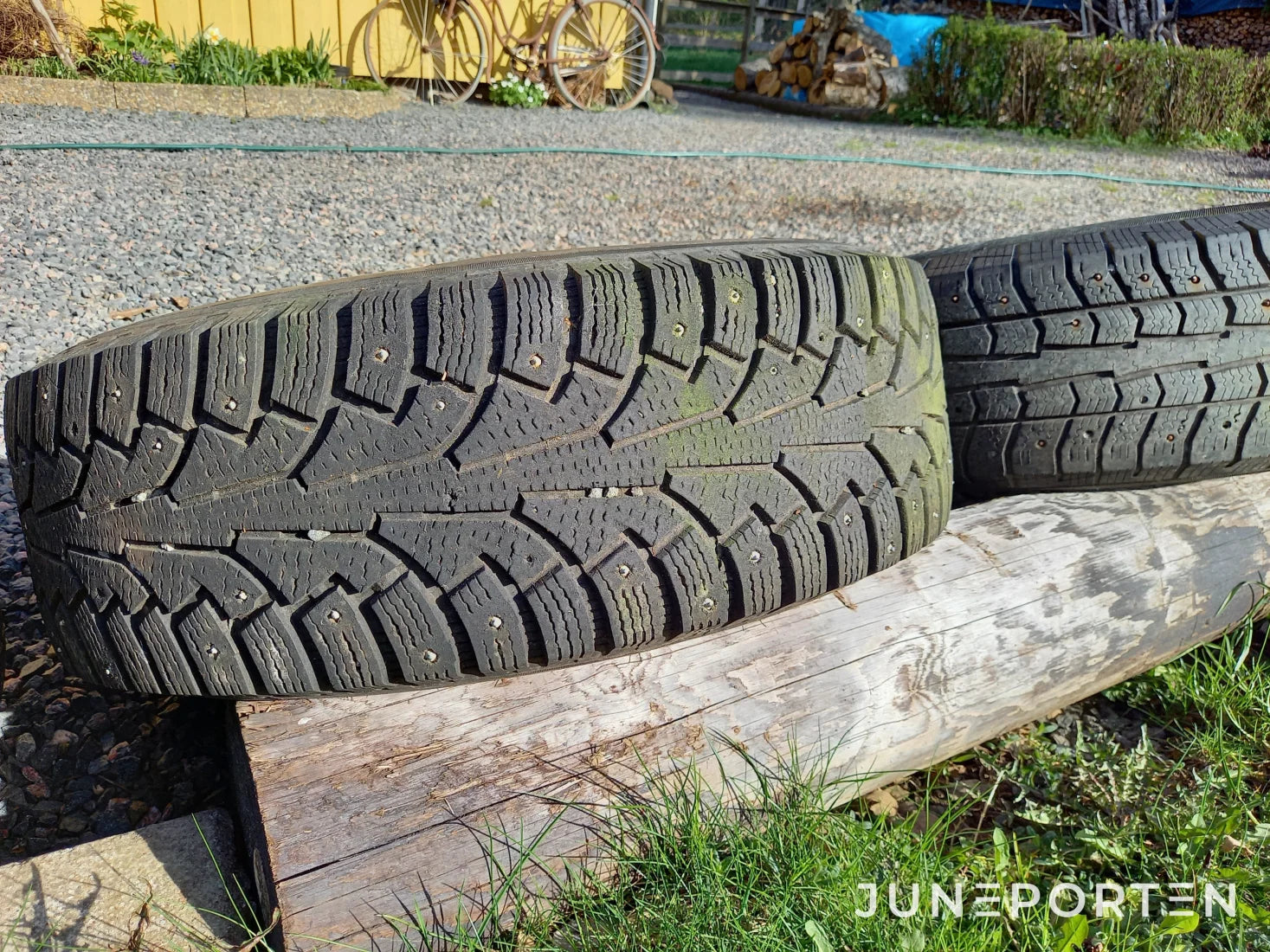 Vinterdäck Discoverer M+S 2 235/75 R 15