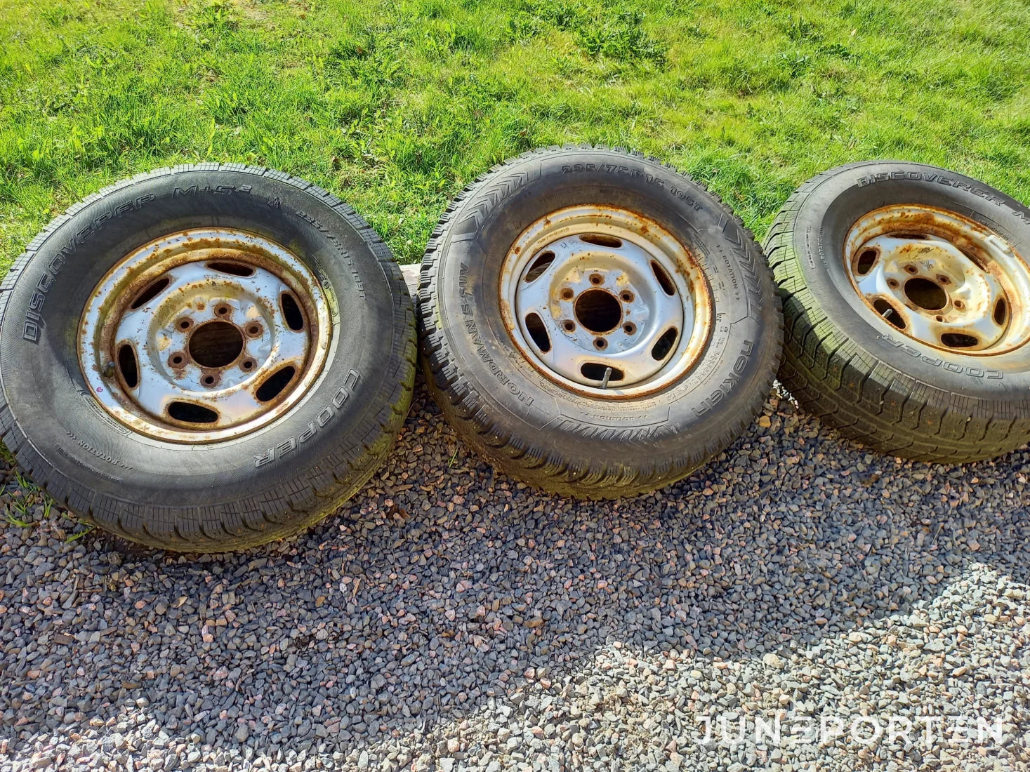 Vinterdäck Discoverer M+S 2 235/75 R 15