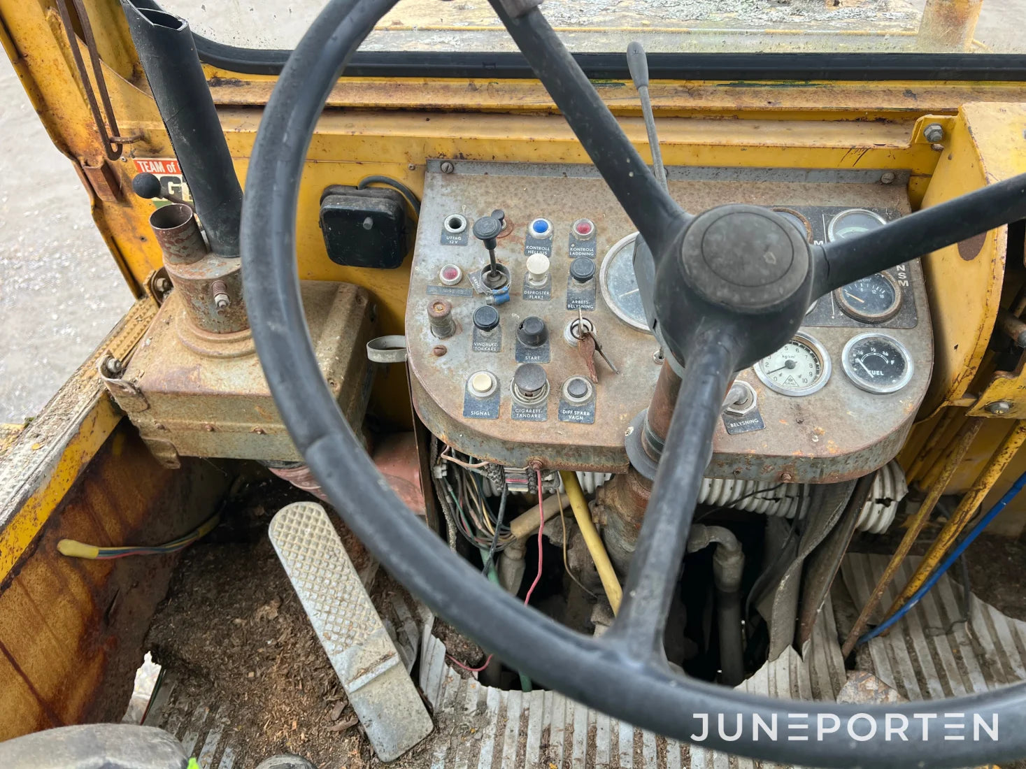 Dumper framända inkl midja Volvo DR 860