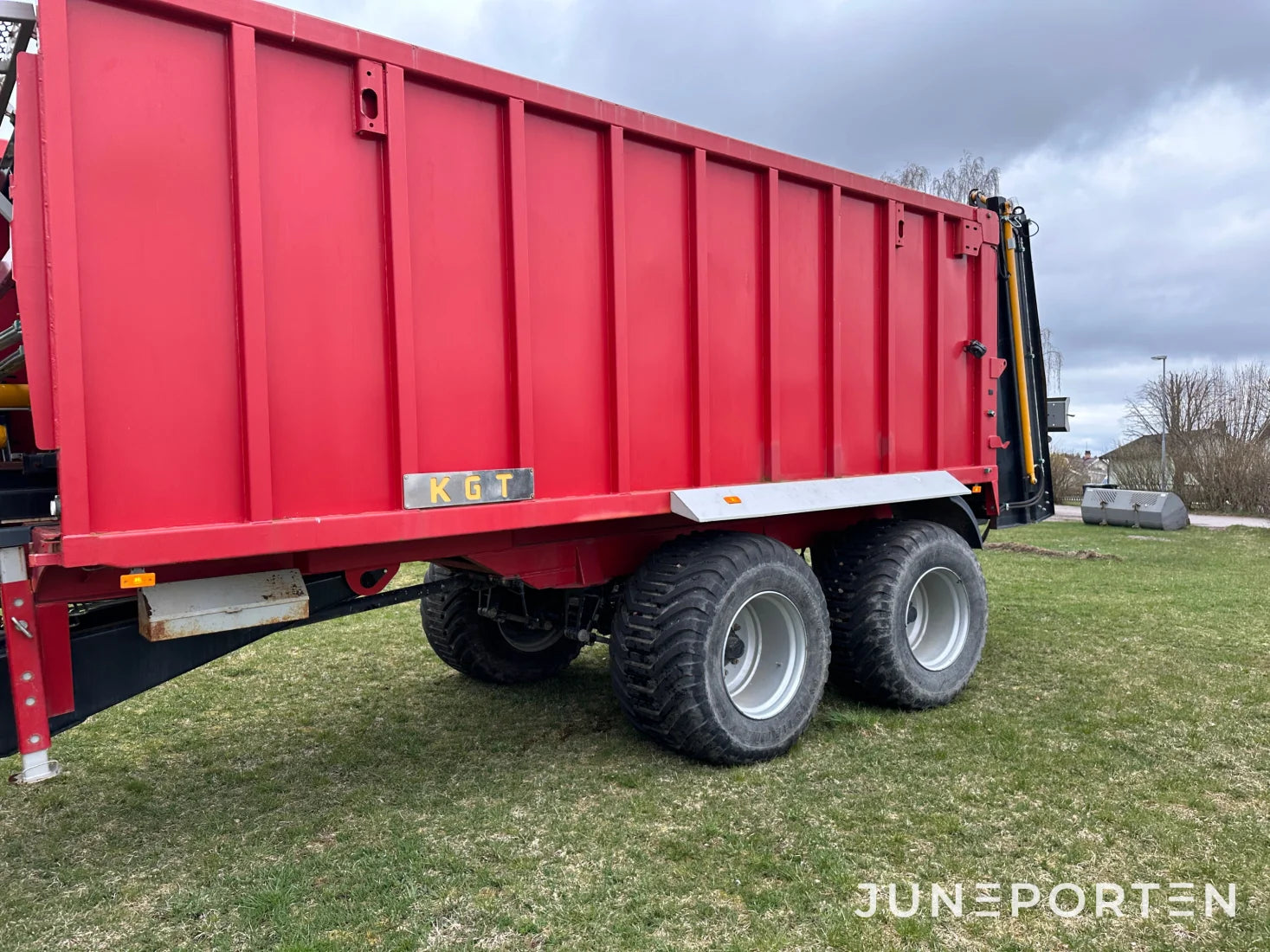 Ensilage & Gödselvagn KGT TZP27