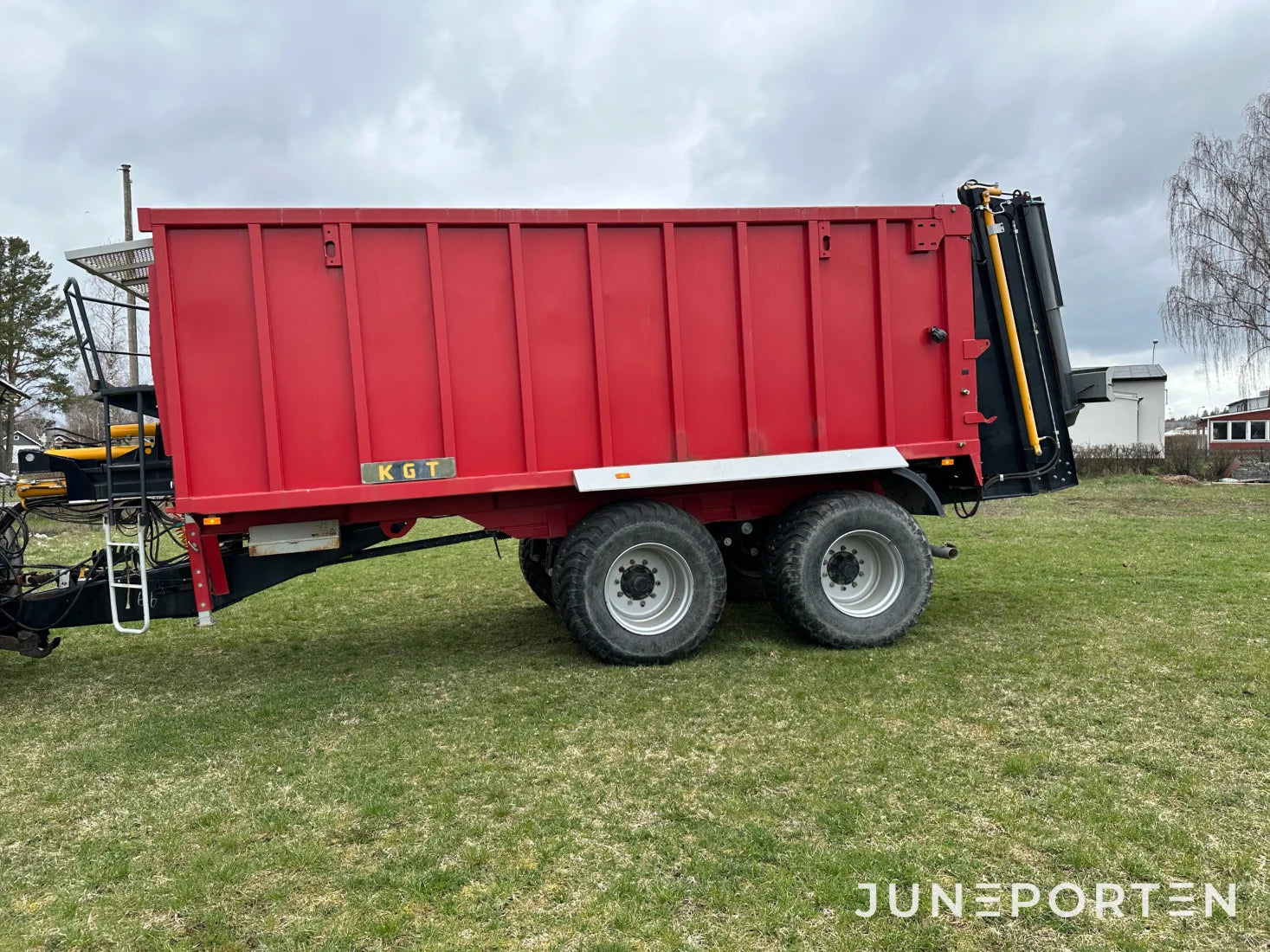 Ensilage & Gödselvagn KGT TZP27