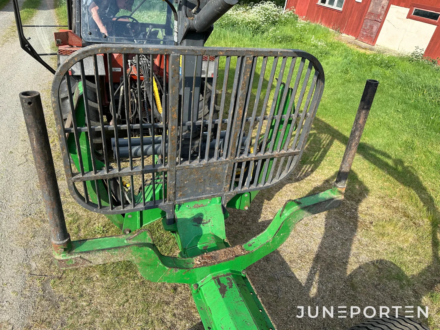 Skogsvagn Farma T-10 G2
