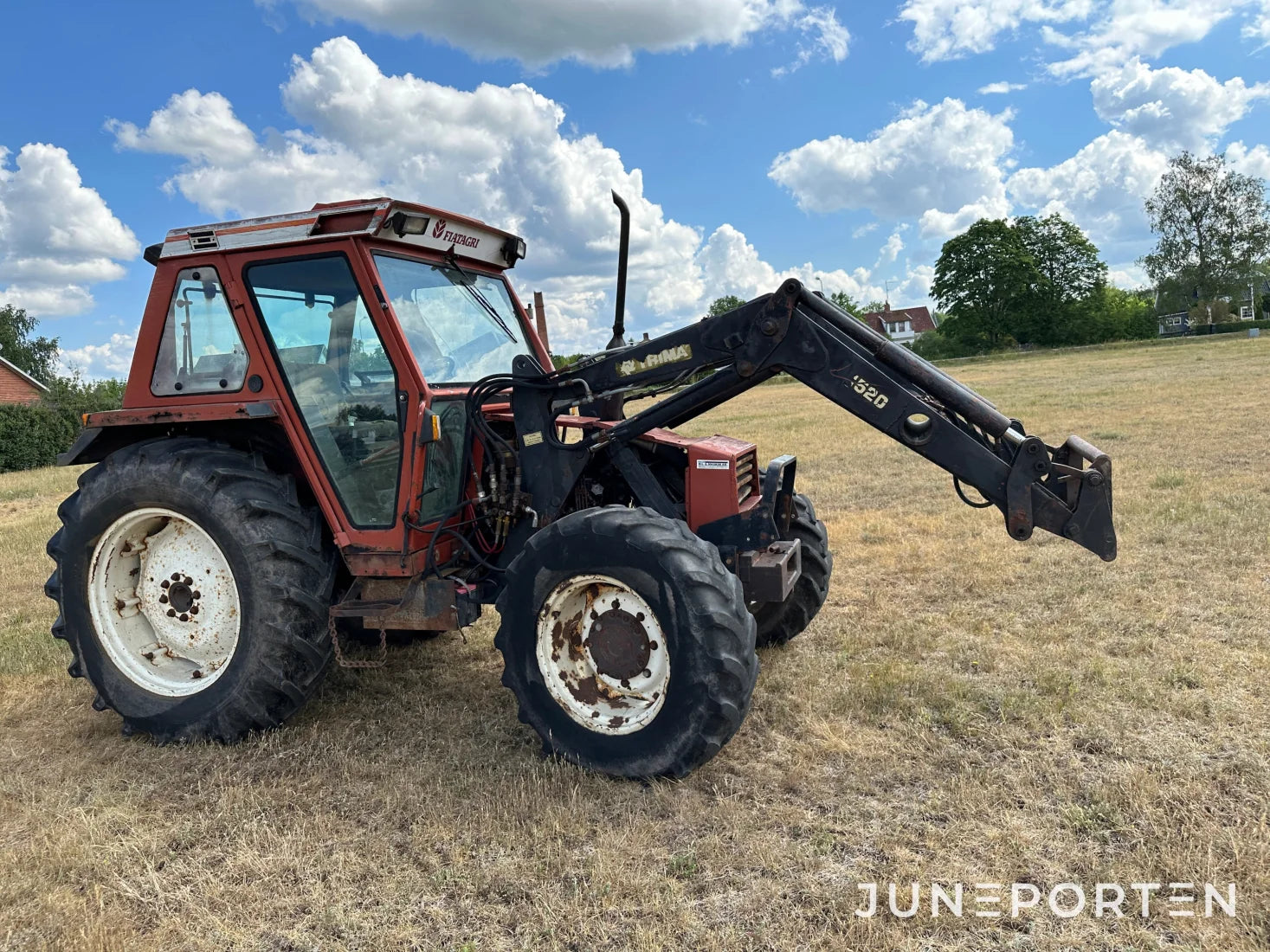 Fiat 80-90 med trima lastare, testprodukt