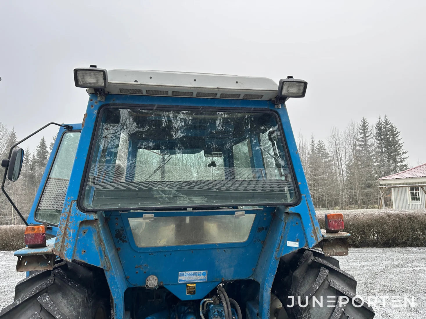 Ford 4610 med snöplog Holms