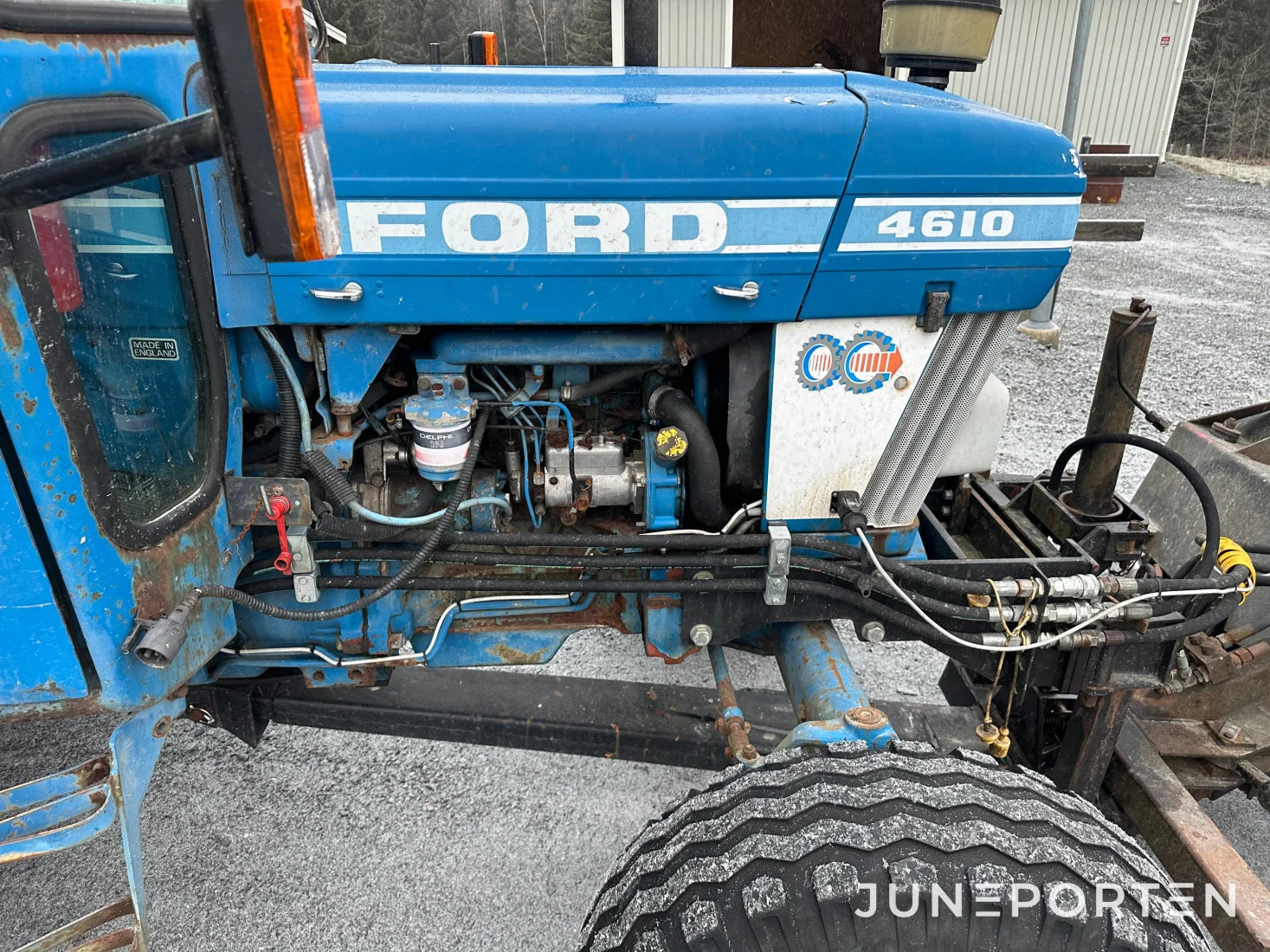 Ford 4610 med snöplog Holms