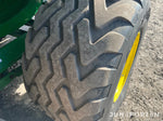 Fyrkantspress John Deere L1524H med vagn