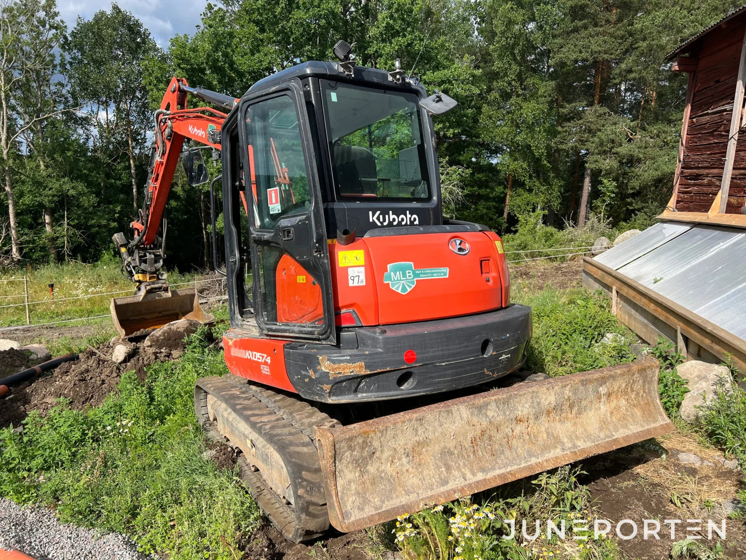 Grävmaskin Kubota KX057-4 med tillbehör