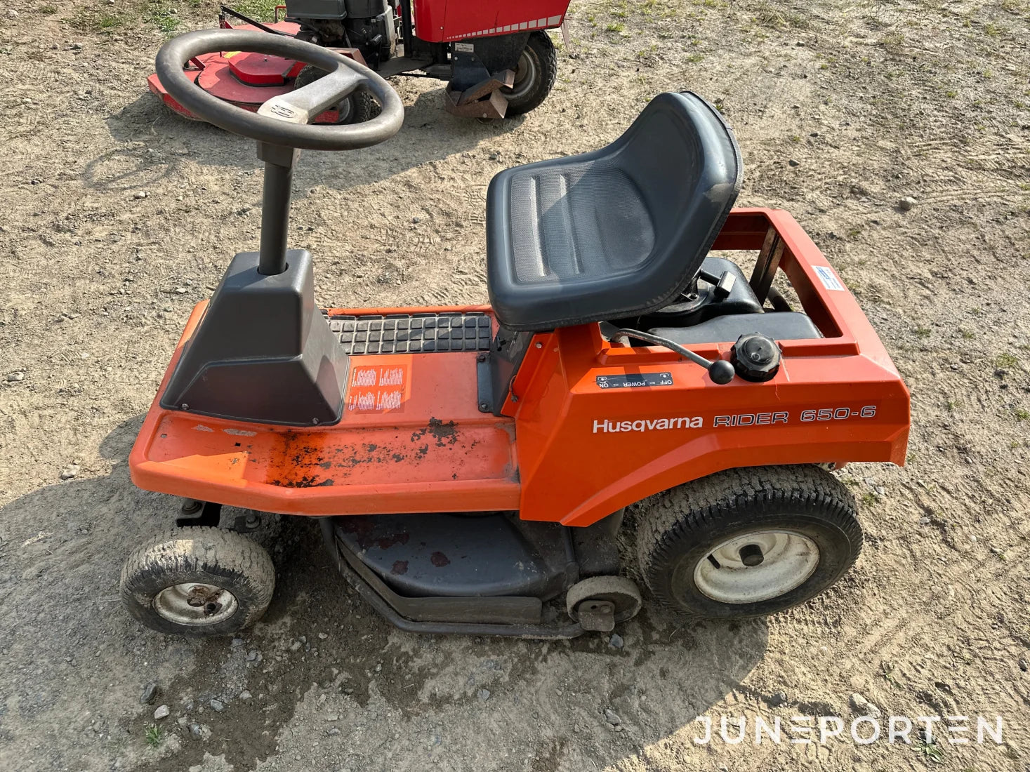 Åkgräsklippare Husqvarna Rider 650-6