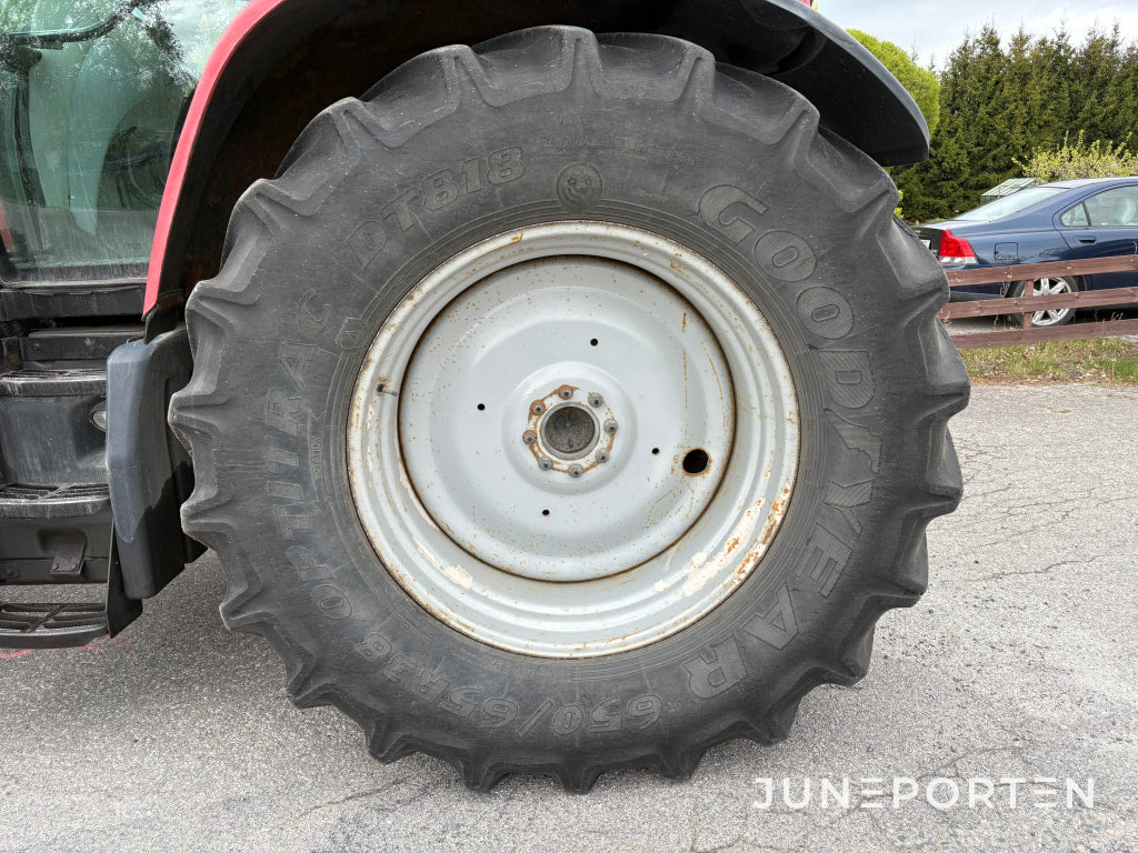 Massey Ferguson 6480 Dyna 6 med lastare och frontlyft