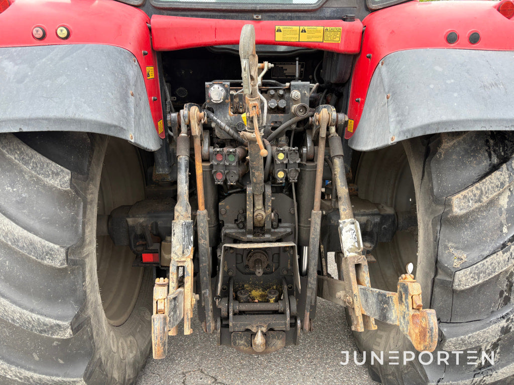 Massey Ferguson 6480 Dyna 6 med lastare och frontlyft