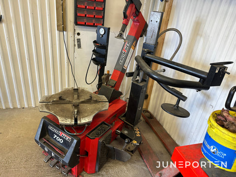 Däckmaskin Areo Smonther 700