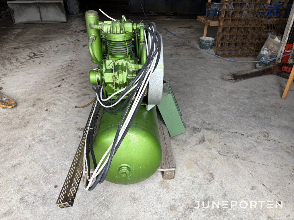 Tryckluftskompressor BIAB 350L