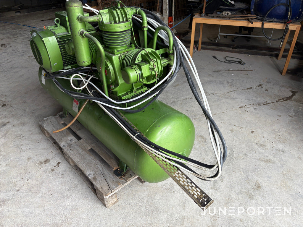 Tryckluftskompressor BIAB 350L