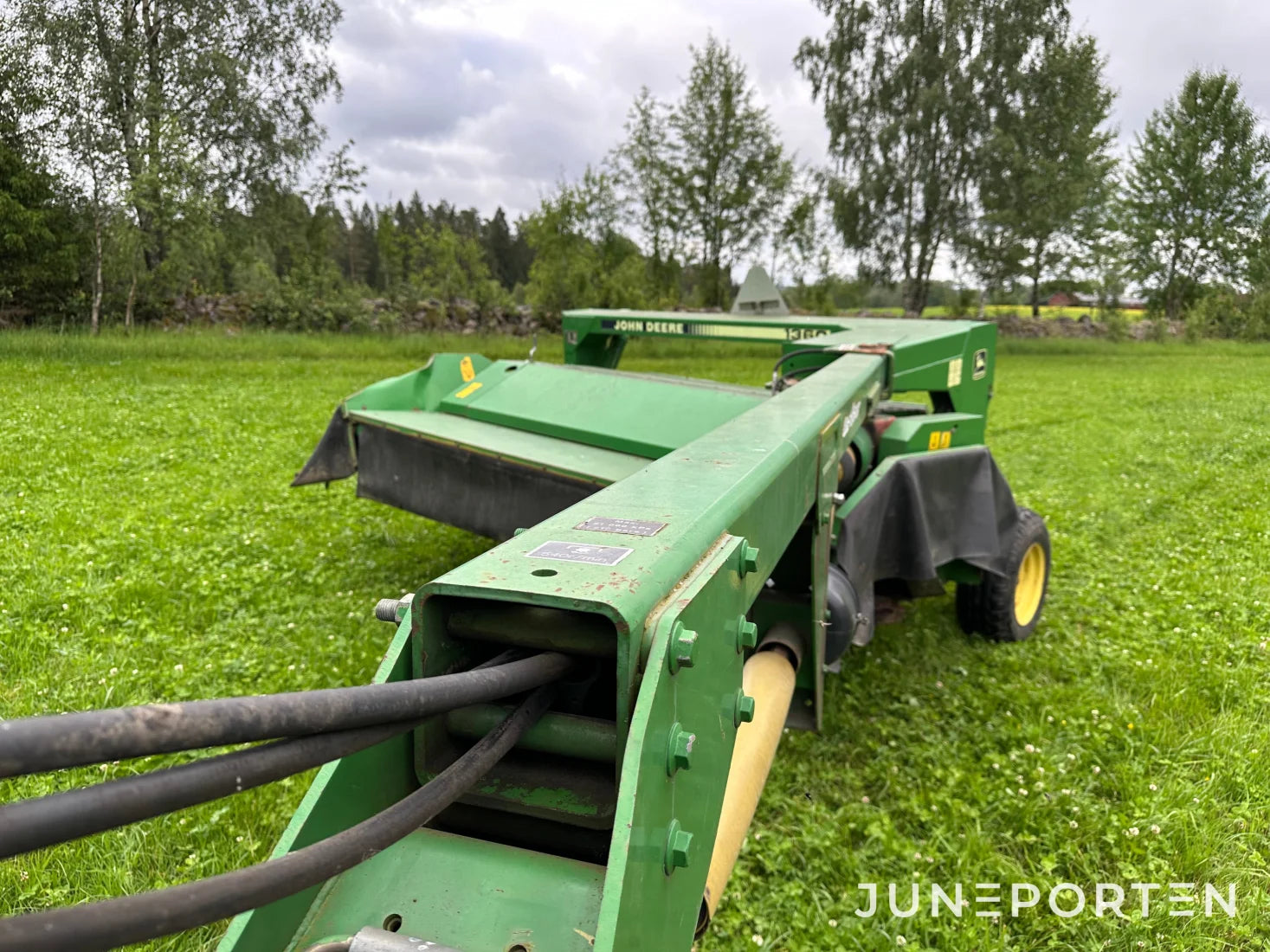 Slåtterkross John Deere 1360