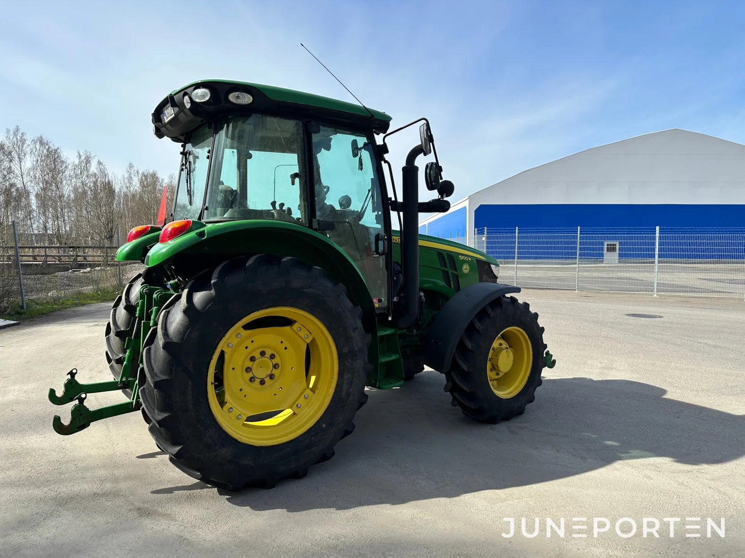 John Deere 5100R