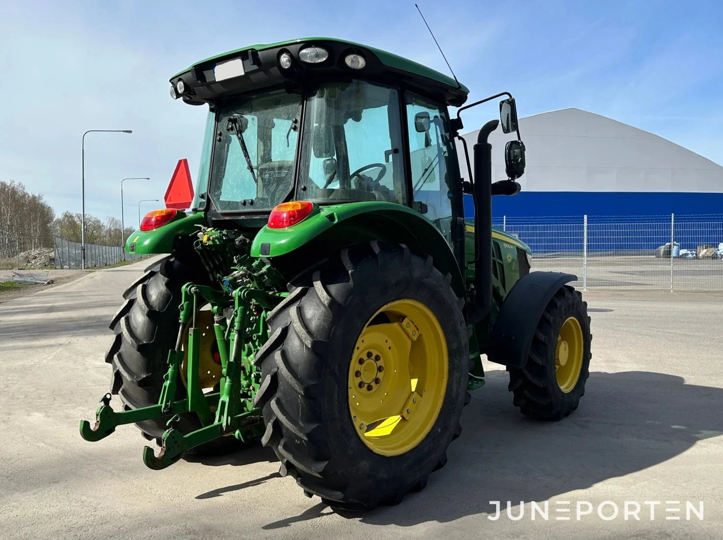 John Deere 5100R