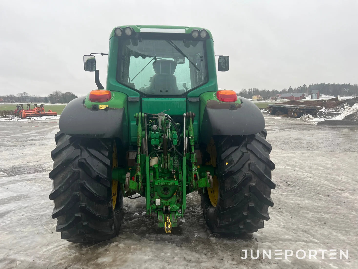 John Deere 6820 med lastare