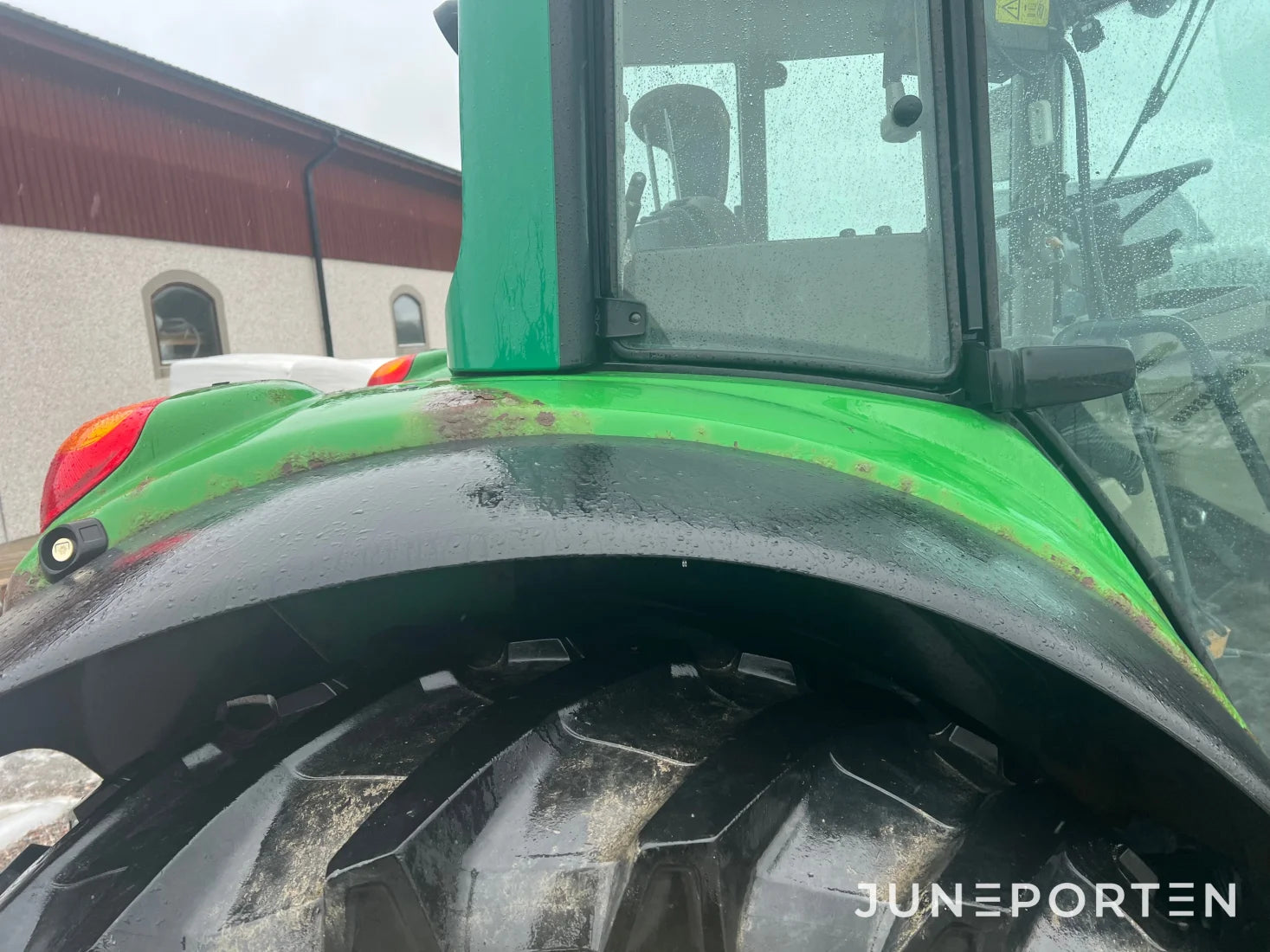 John Deere 6820 med lastare