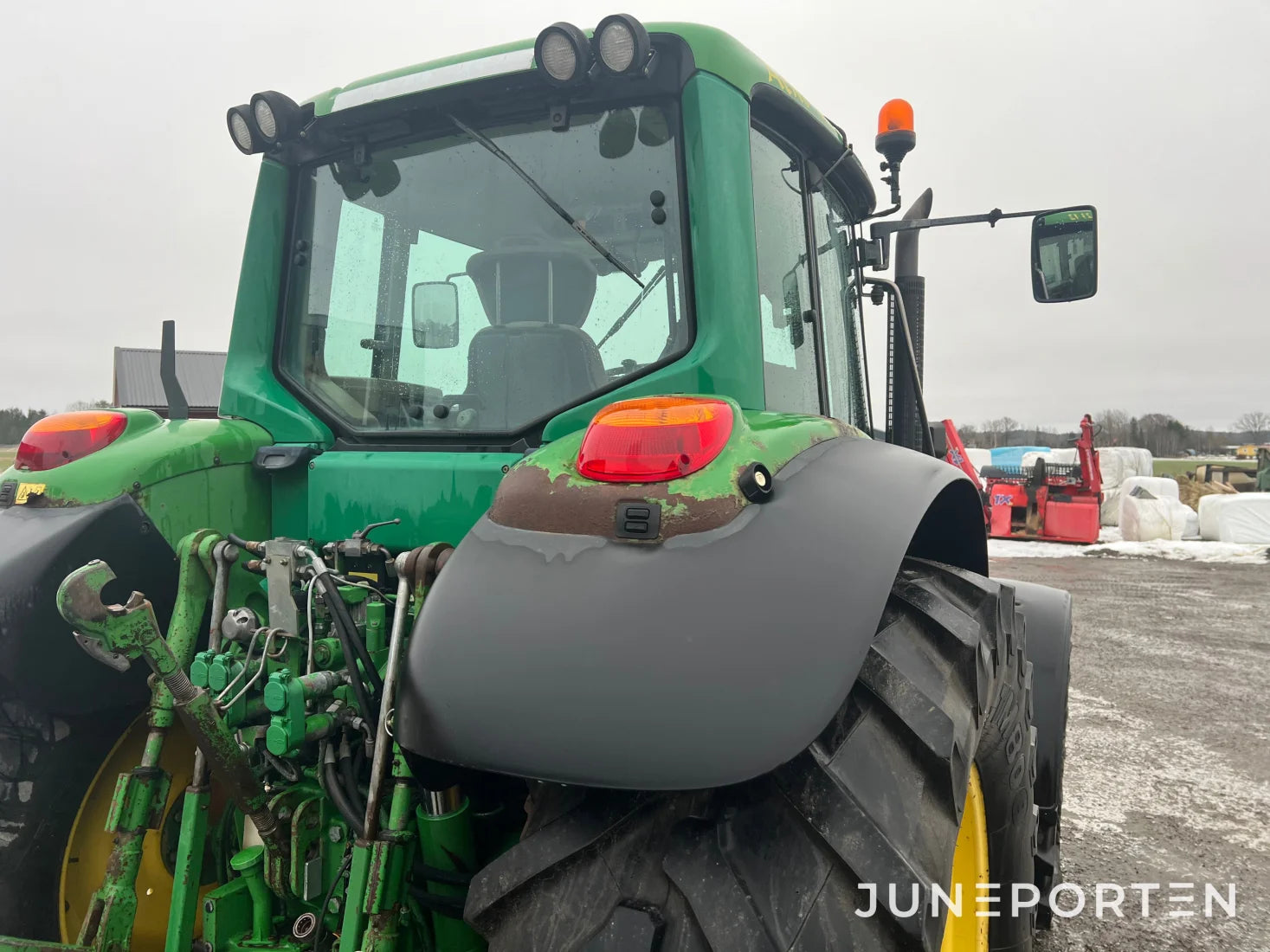 John Deere 6820 med lastare