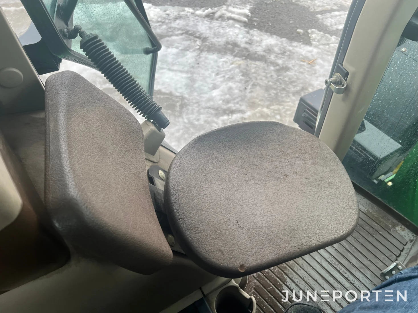 John Deere 6820 med lastare