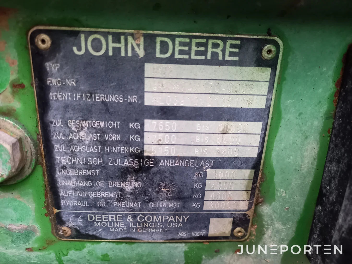 John Deere 6910 med lastare