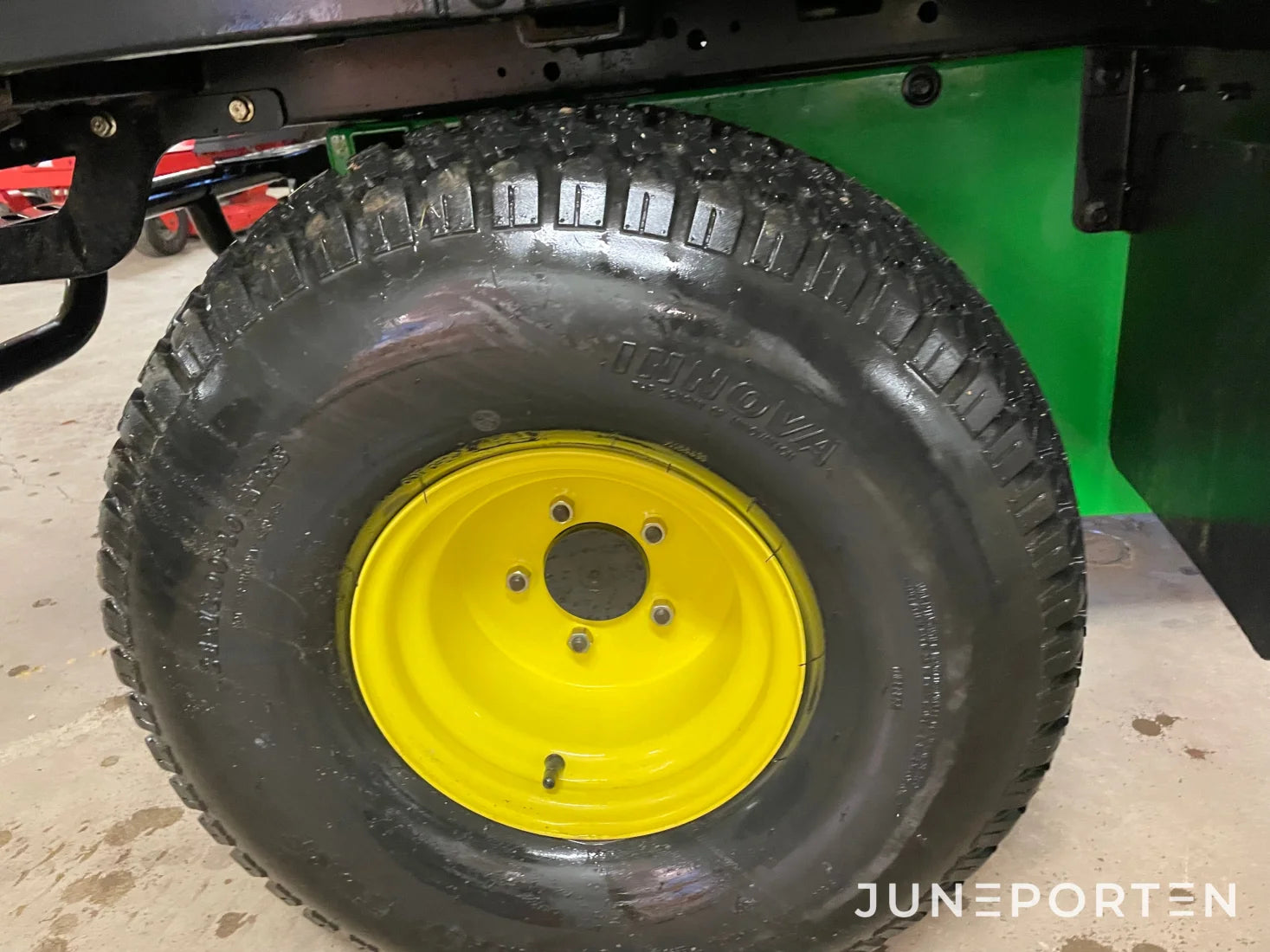 John Deere Gator TE Electric 4x2