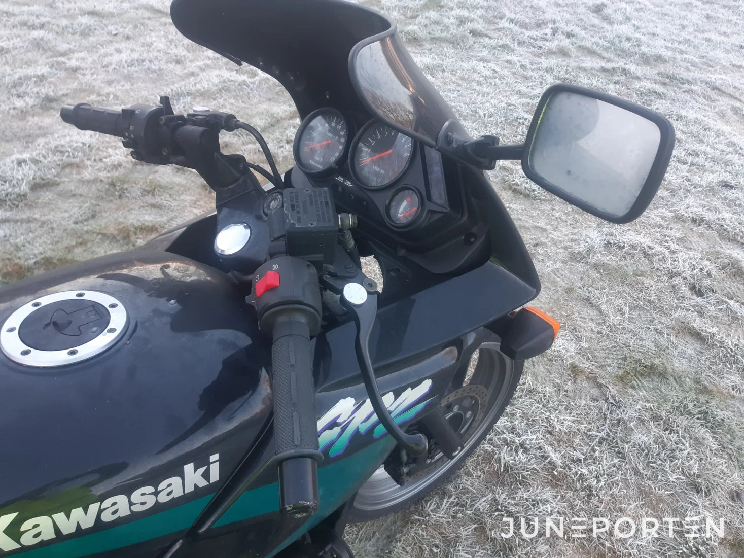 Kawasaki GPZ 500 S