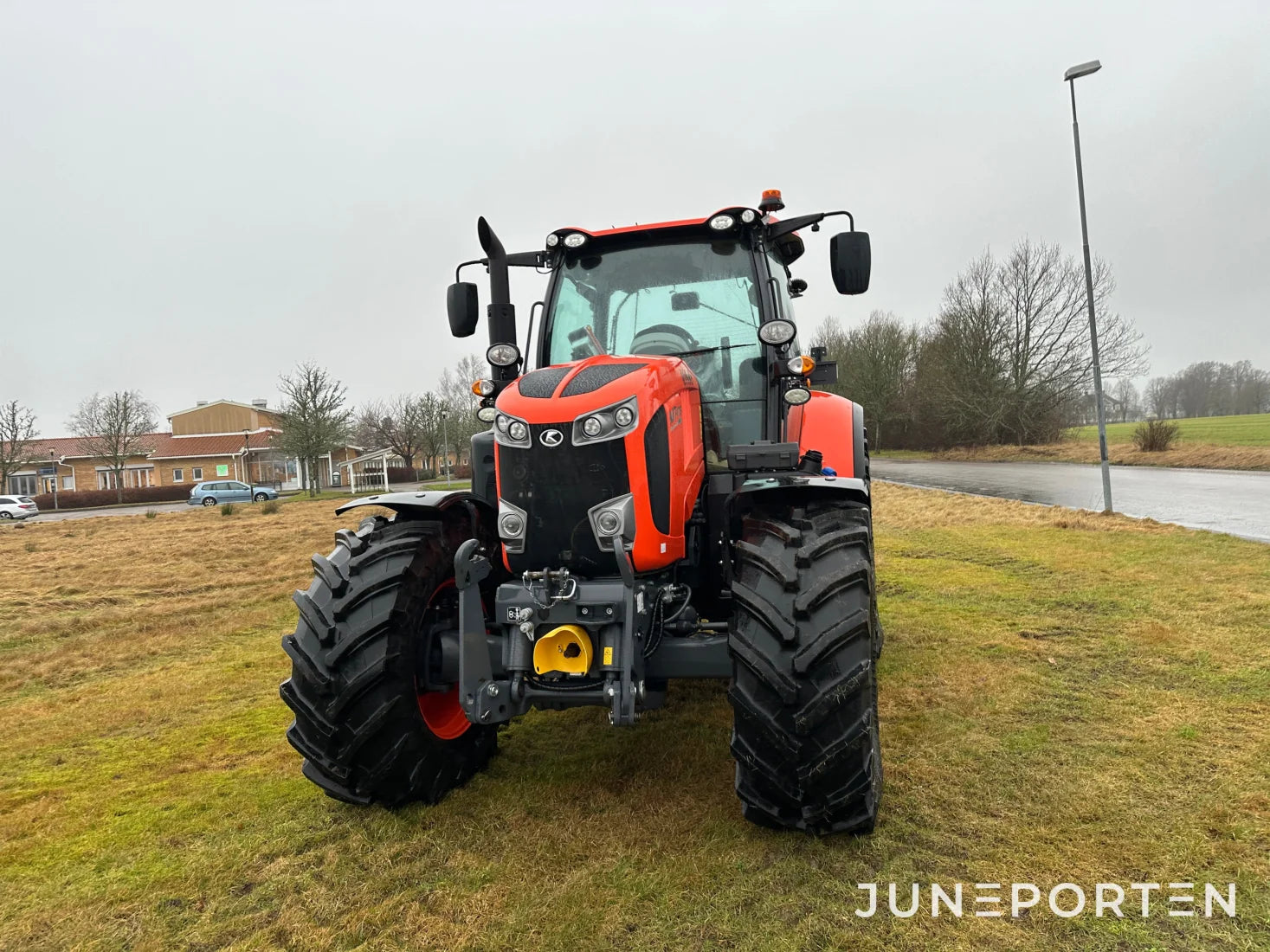 Kubota M7-173 Premium KVT