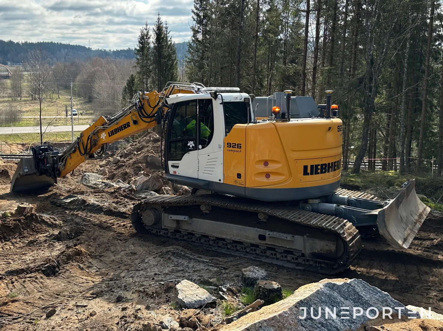 Grävmaskin Liebherr R926 Compact LC