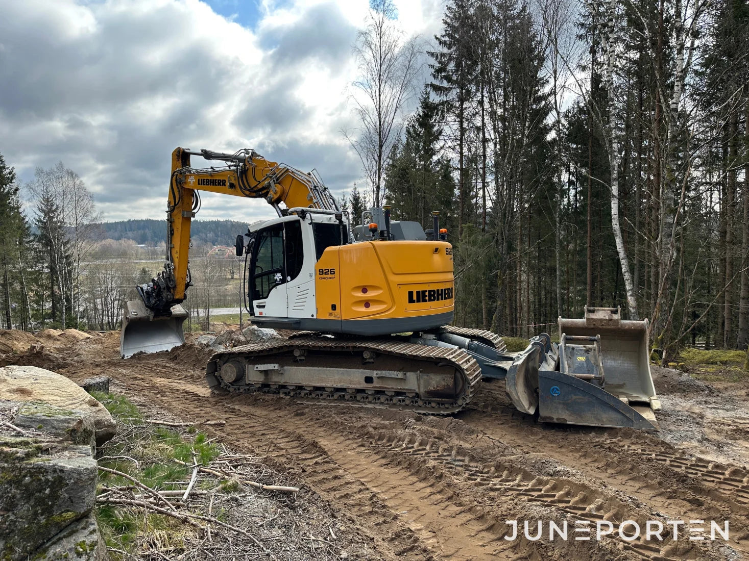 Grävmaskin Liebherr R926 Compact LC