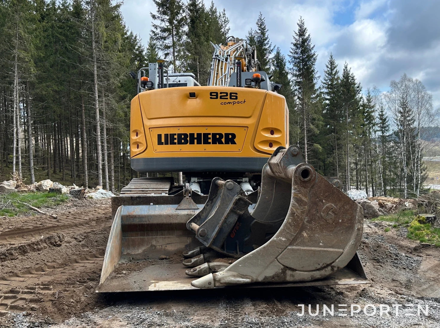 Grävmaskin Liebherr R926 Compact LC