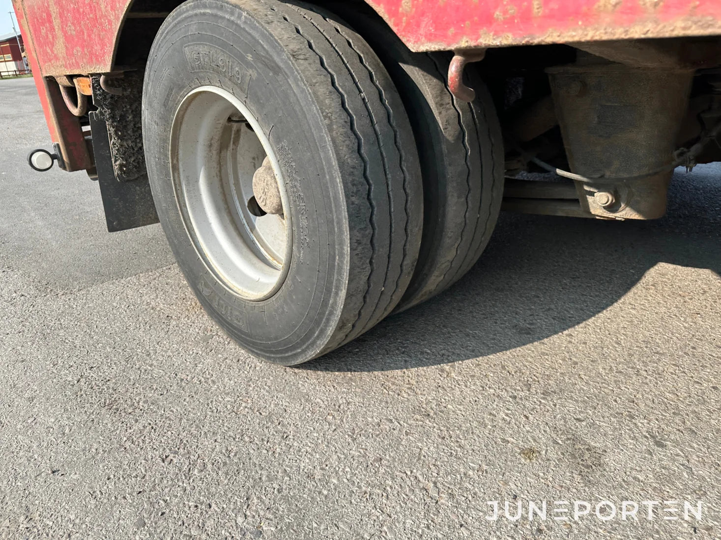Maskintrailer Broshuis E-2190/27