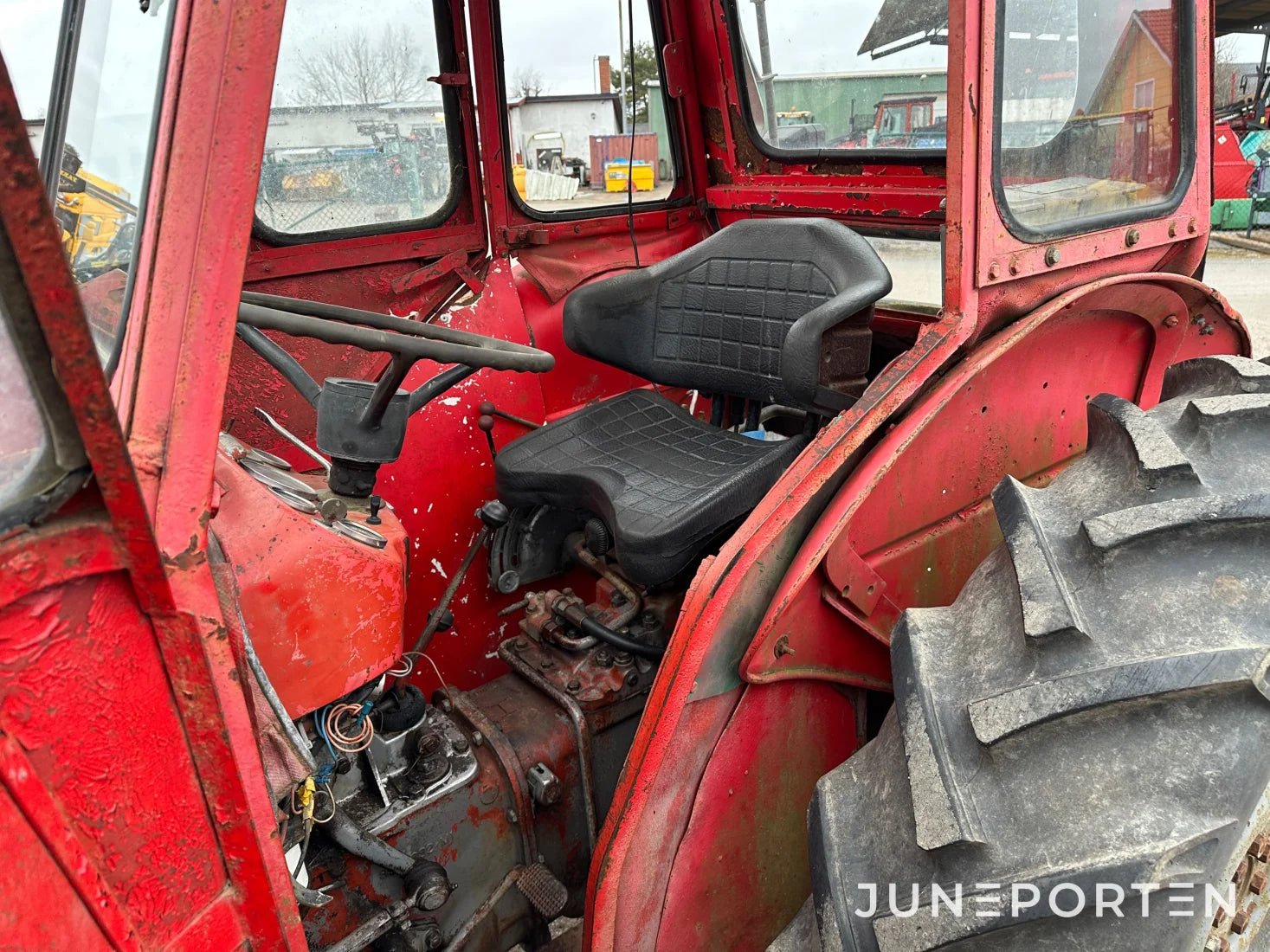 Massey Ferguson 135 med lastare - 67